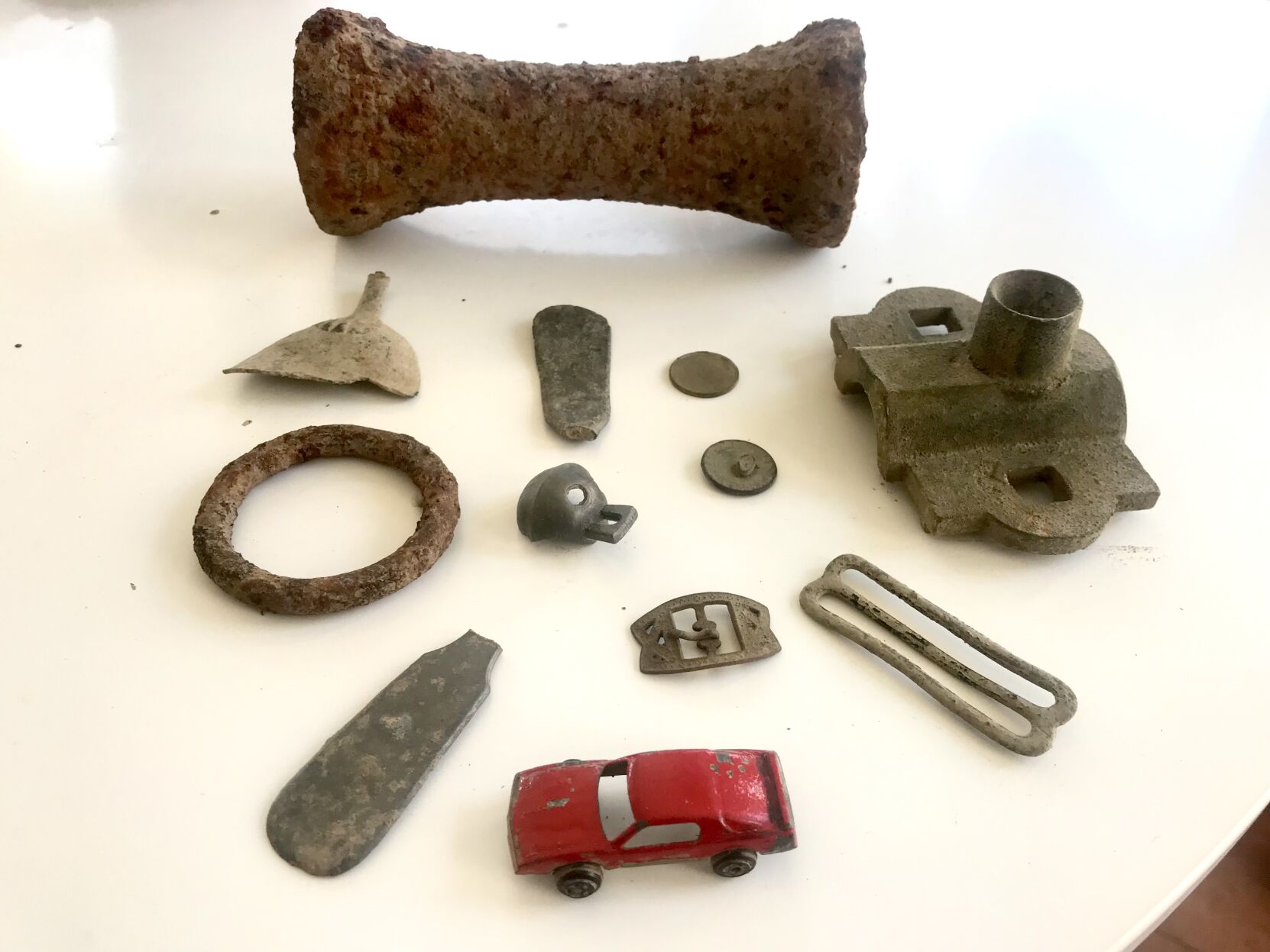 Artifacts on table